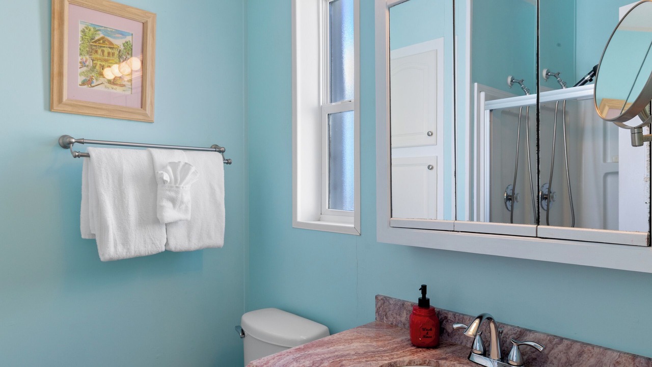 Photo of Bathroom in Cudjoe Key