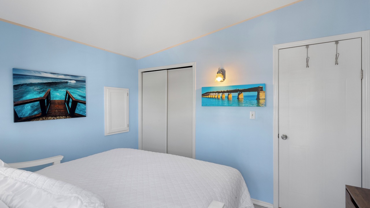 Photo of Bedroom in Cudjoe Key