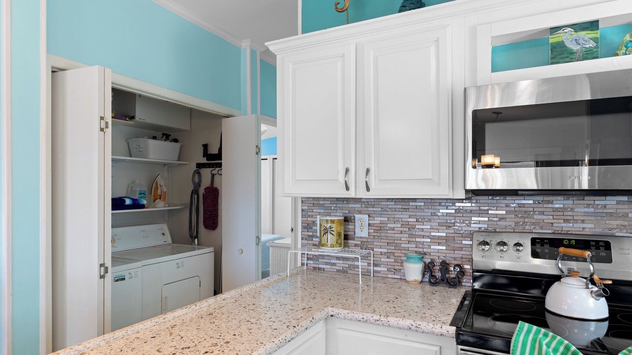 Photo of Kitchen in Cudjoe Key