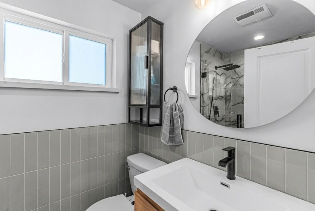 Photo of Bathroom in Inglewood