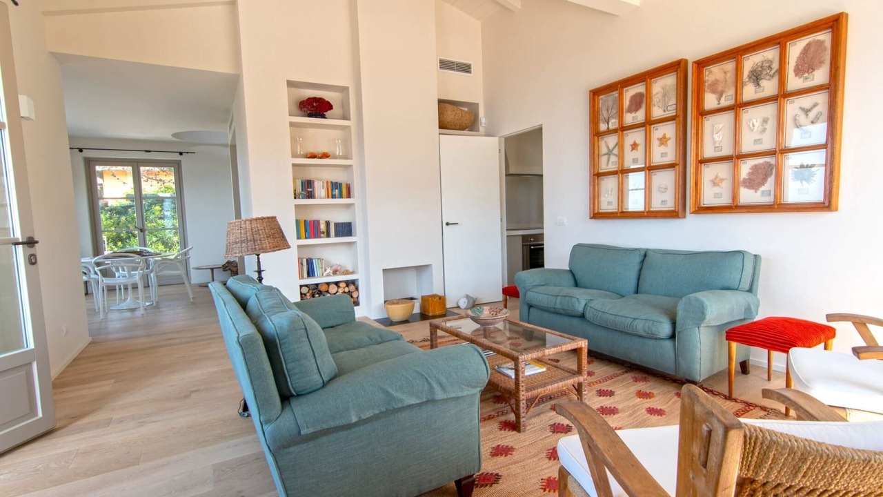 Photo of Livingroom in Procchio