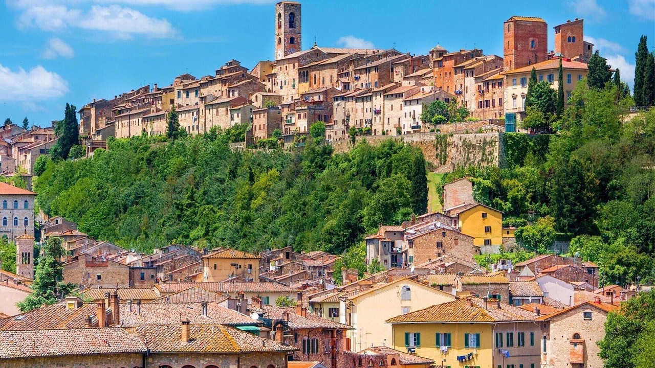 Photo of Others in Volterra
