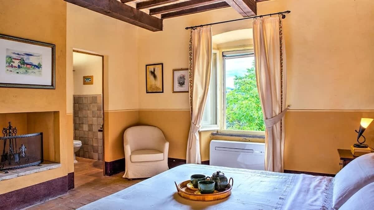 Photo of Bedroom in Massa Martana