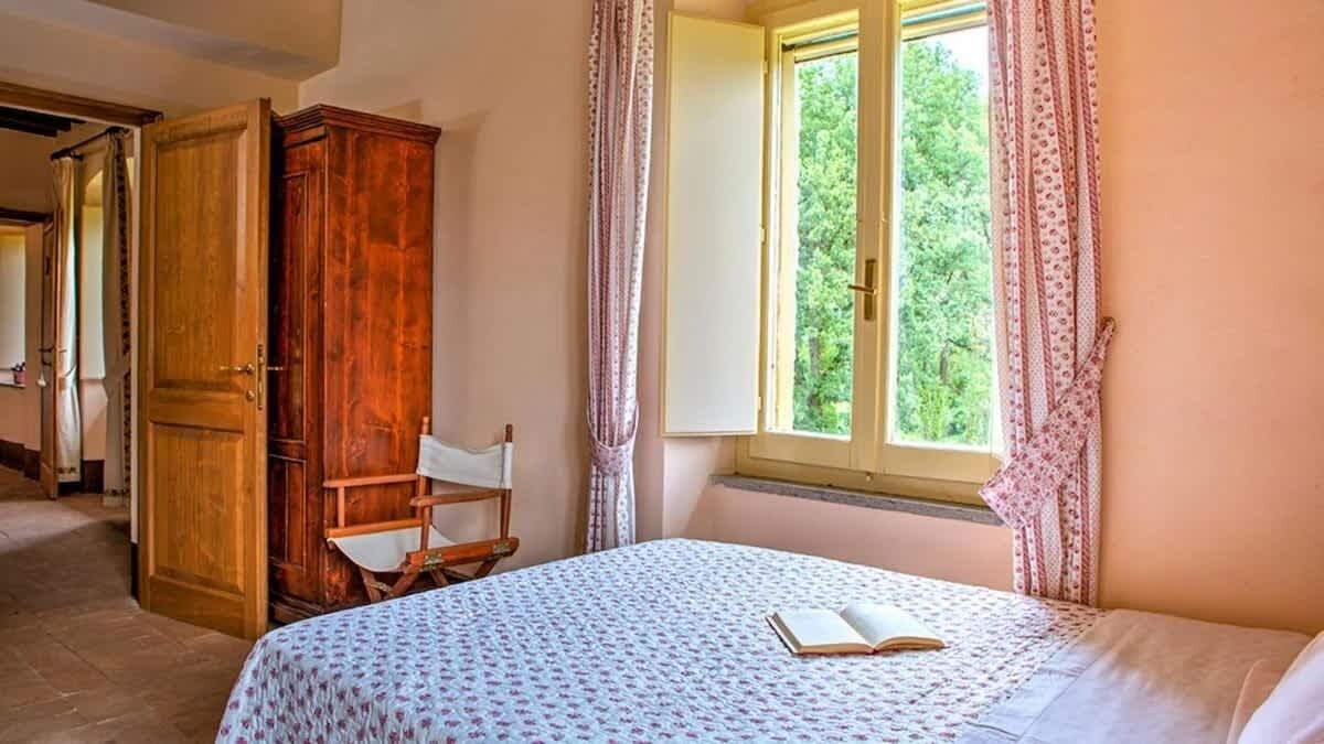 Photo of Bedroom in Massa Martana