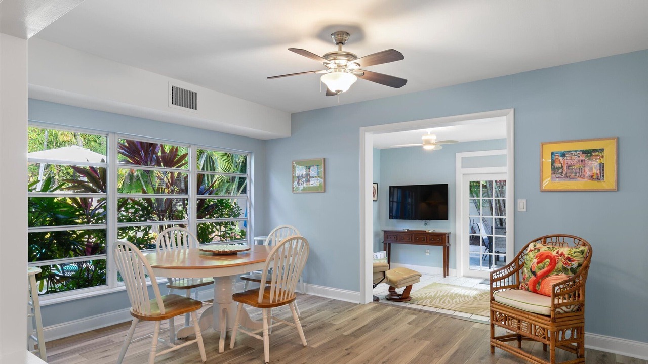 Photo of Livingroom in Midtown