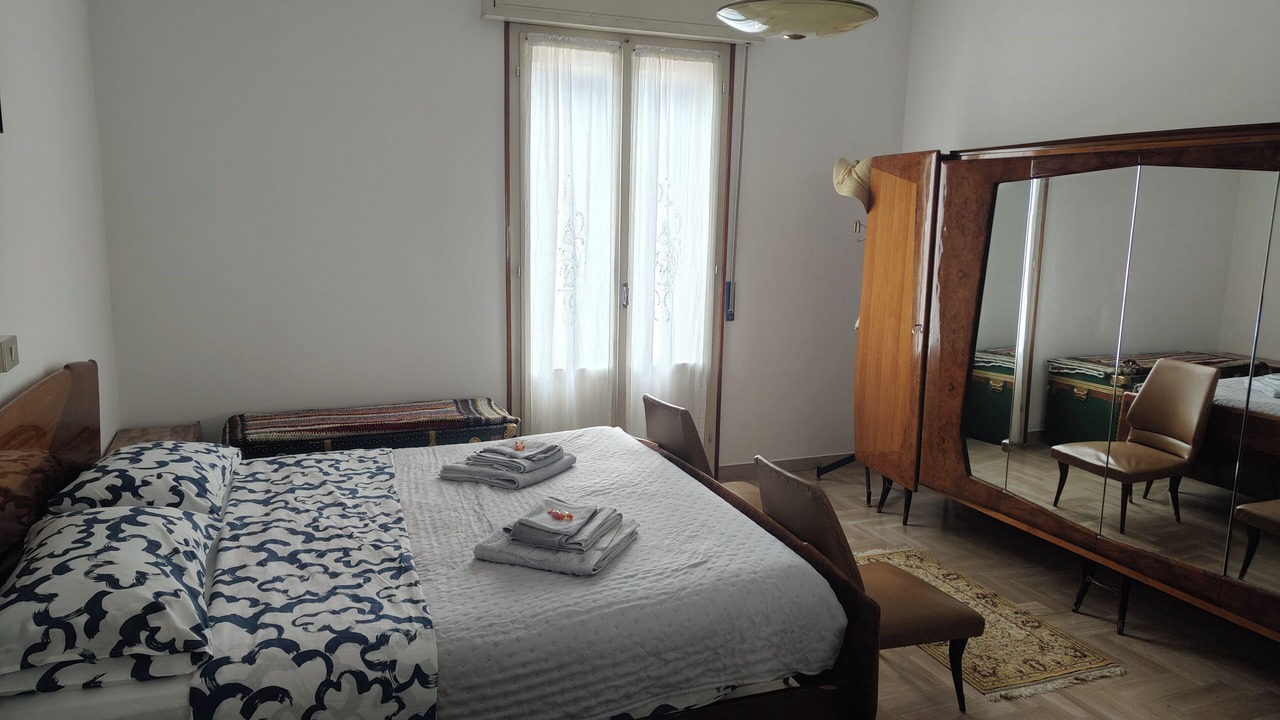 Photo of Bedroom in Imola