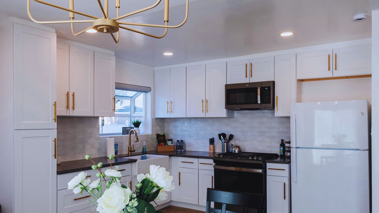 Photo of Kitchen in Lawndale