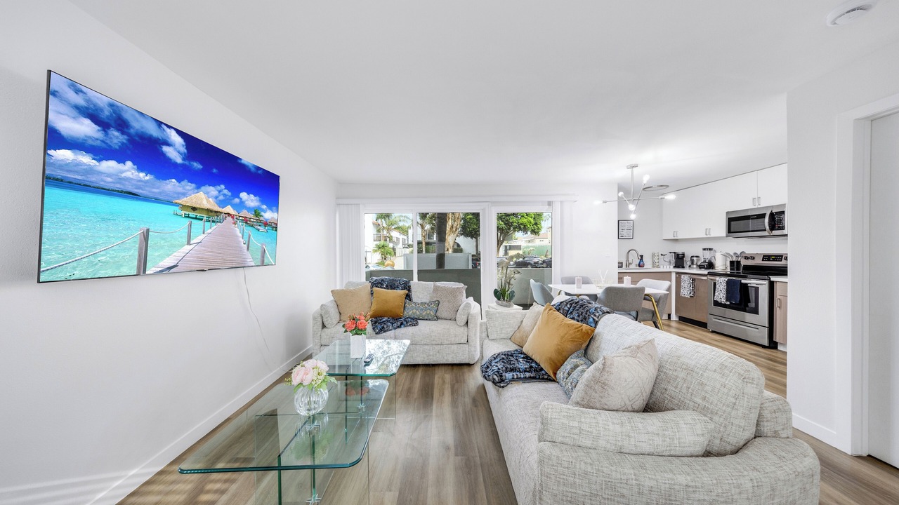 Photo of Livingroom in South Redondo