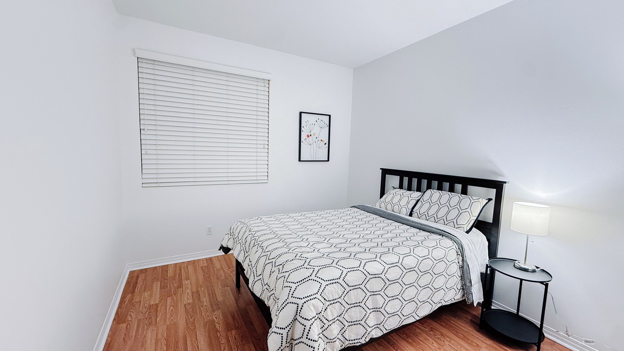 Photo of Bedroom in Palmdale