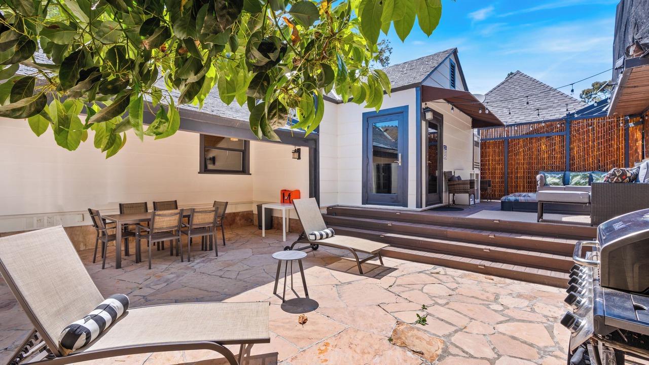 Photo of Outdoor in Beverly Glen