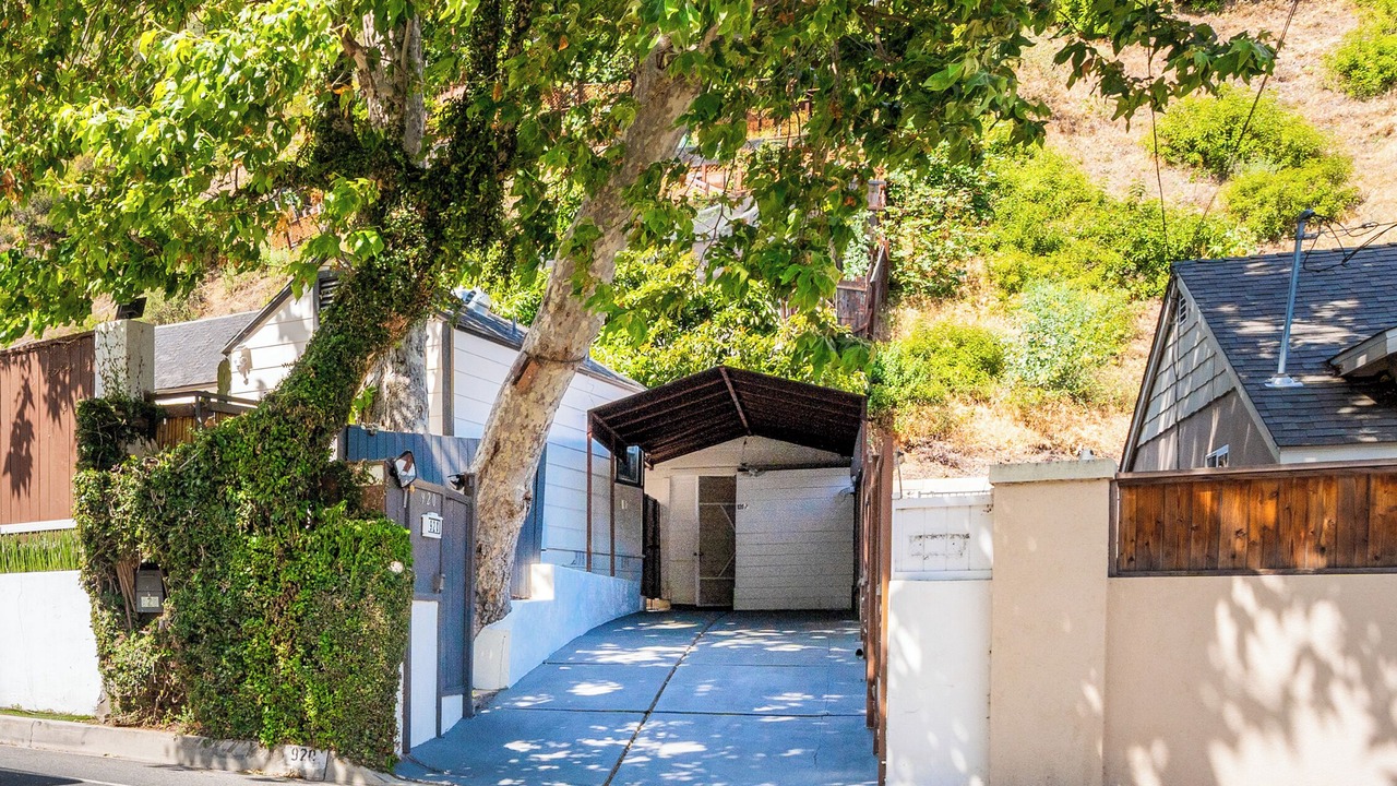 Photo of Outdoor in Beverly Glen