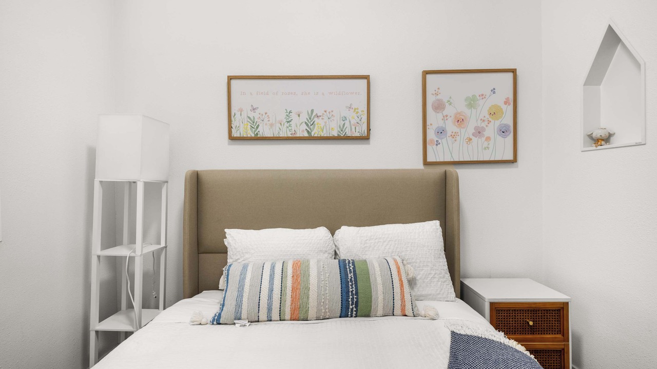 Photo of Bedroom in Compton