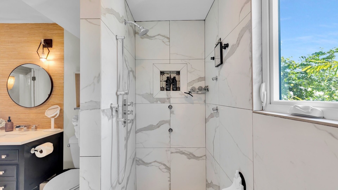 Photo of Bathroom in Midtown