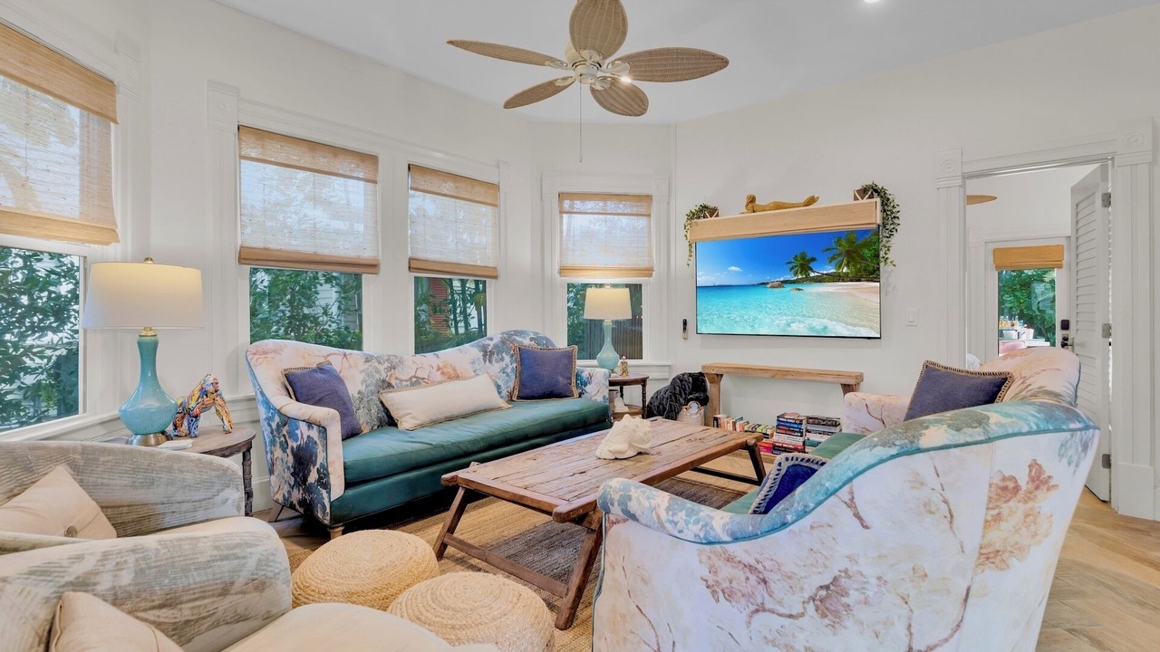 Photo of Bedroom in Midtown