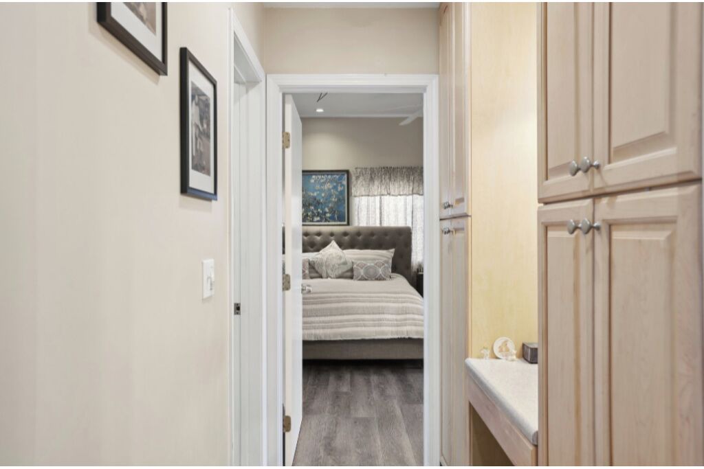 Photo of Bedroom in Harbor