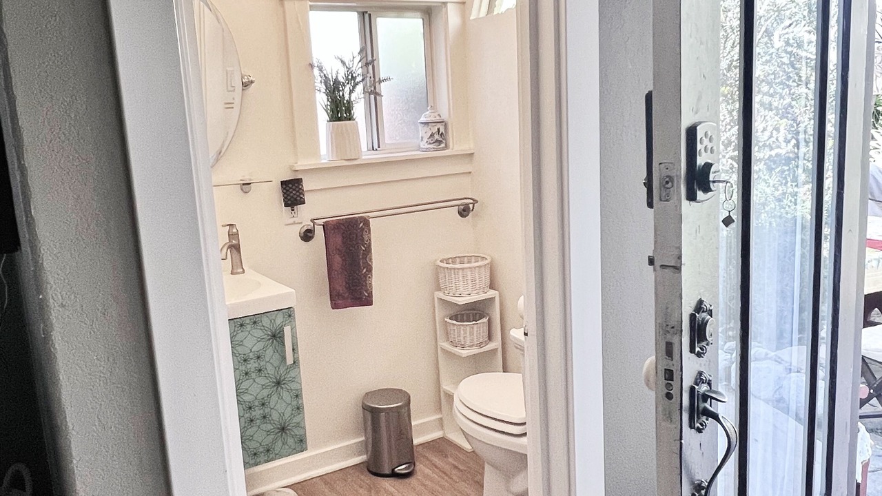 Photo of Bathroom in Atwater Village