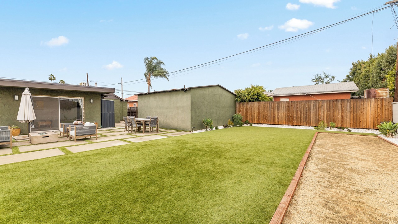 Photo of Outdoor in Inglewood