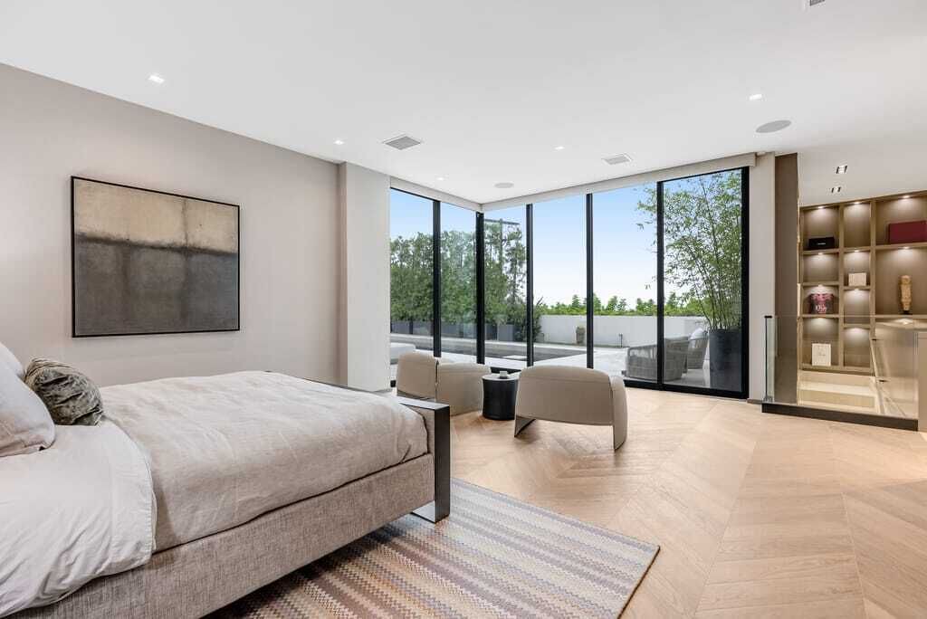 Photo of Bedroom in Beverly Grove