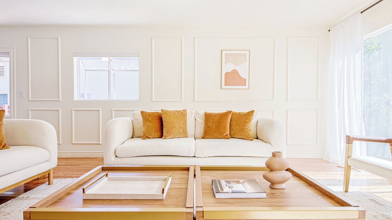 Photo of Livingroom in Melrose