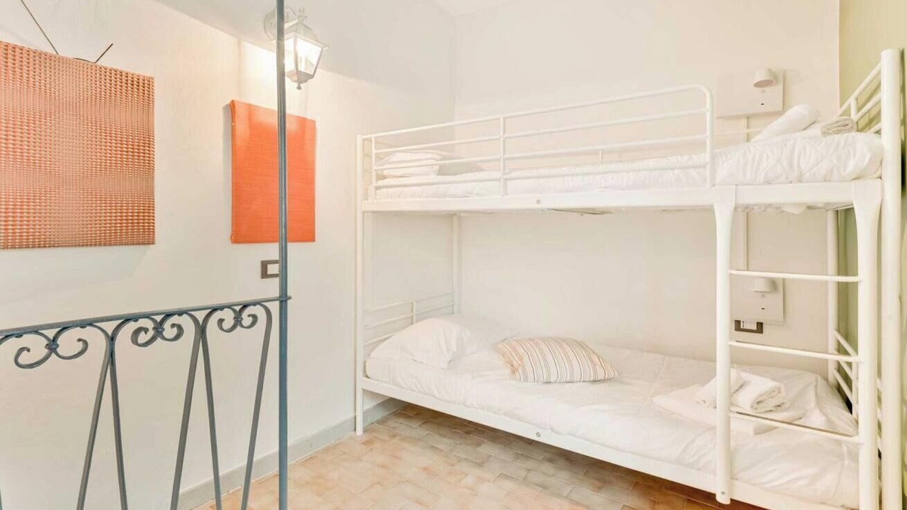 Photo of Bedroom in Vezzano Ligure
