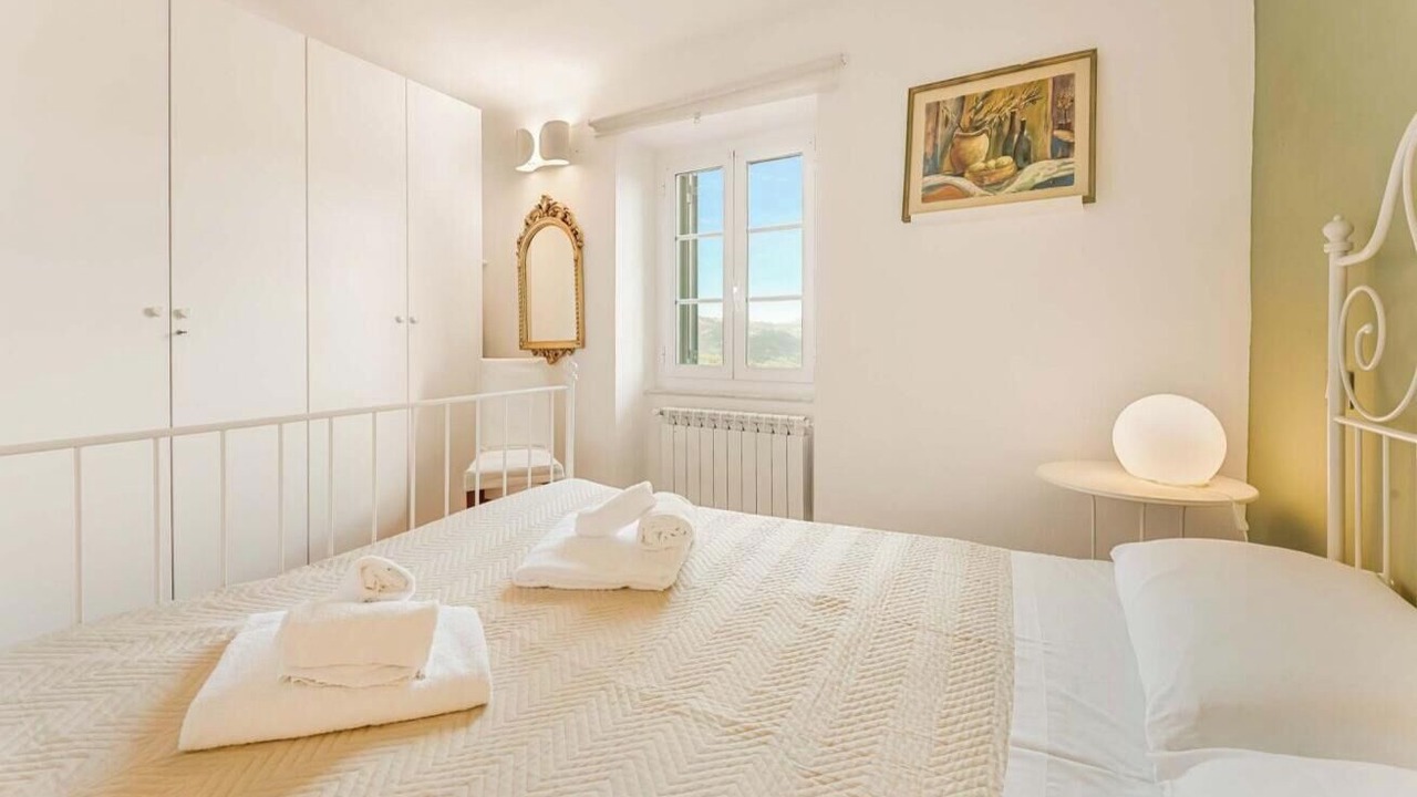 Photo of Bedroom in Vezzano Ligure