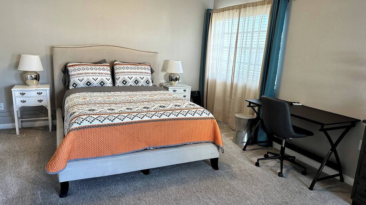 Photo of Bedroom in The Strand