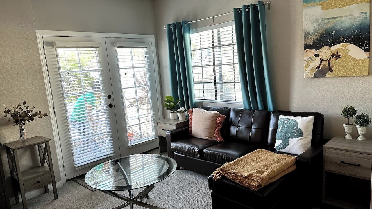 Photo of Livingroom in The Strand