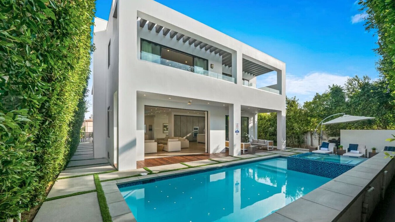 Photo of Outdoor in Mid City