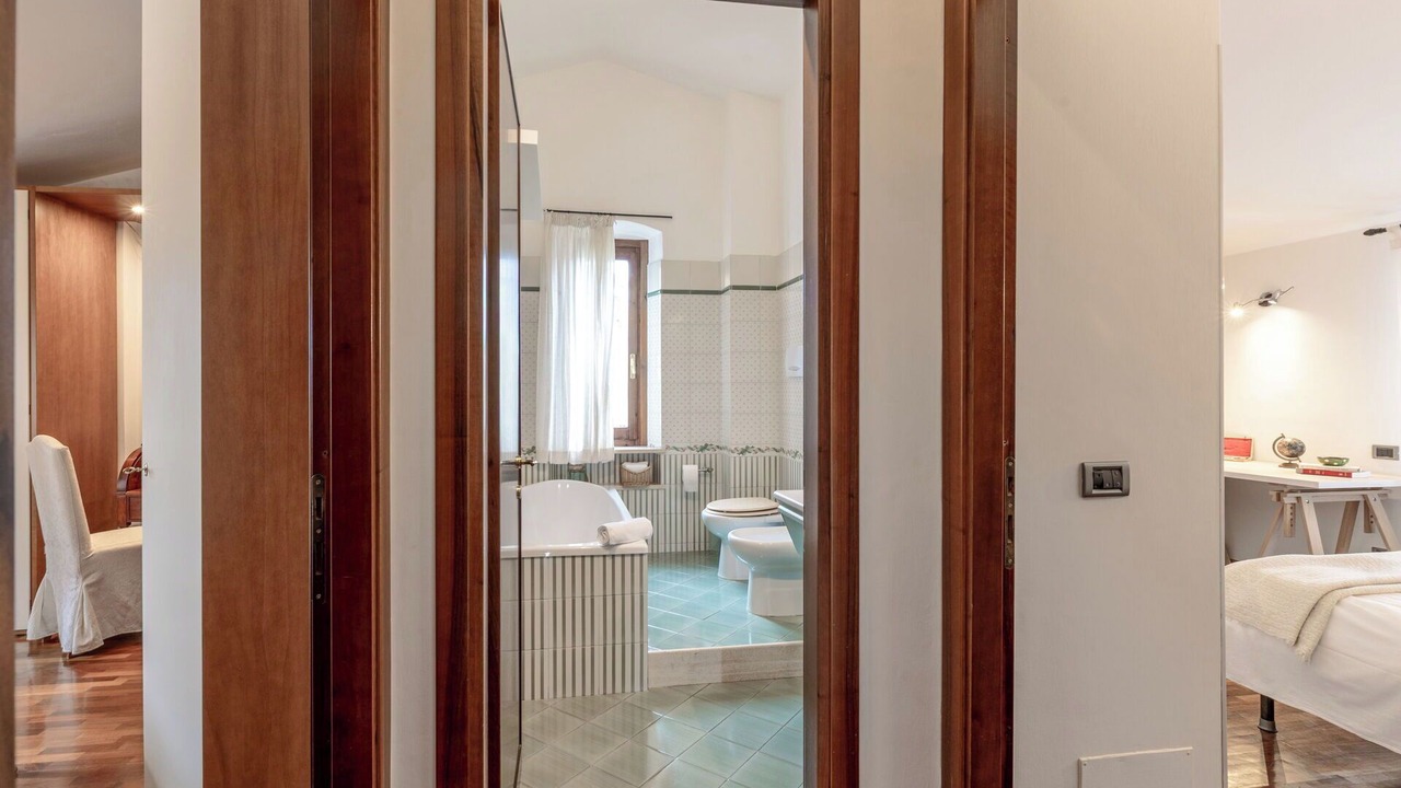 Photo of Bathroom in Montelaguardia