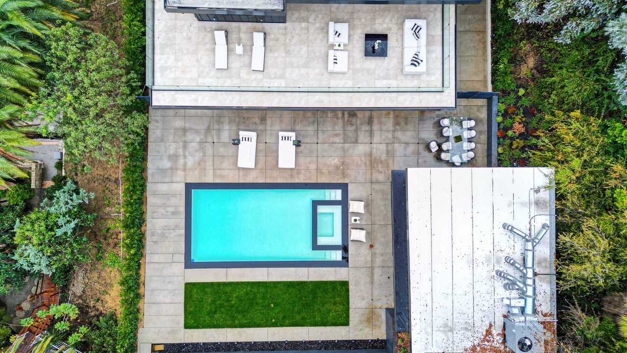 Photo of Outdoor in Beverly Hills
