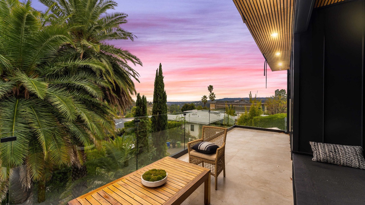 Photo of Patio Balcony in Beverly Hills
