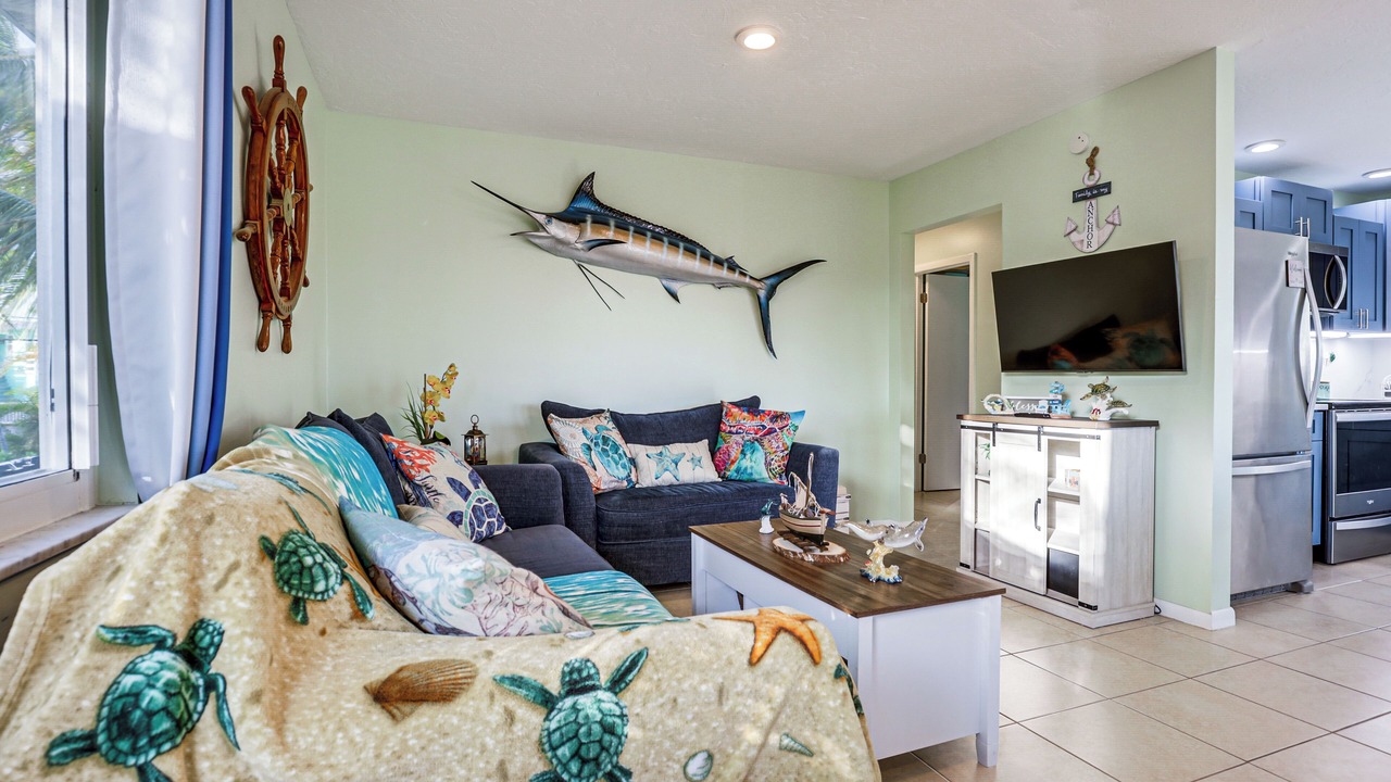 Photo of Livingroom in Cutthroat Harbor Estates