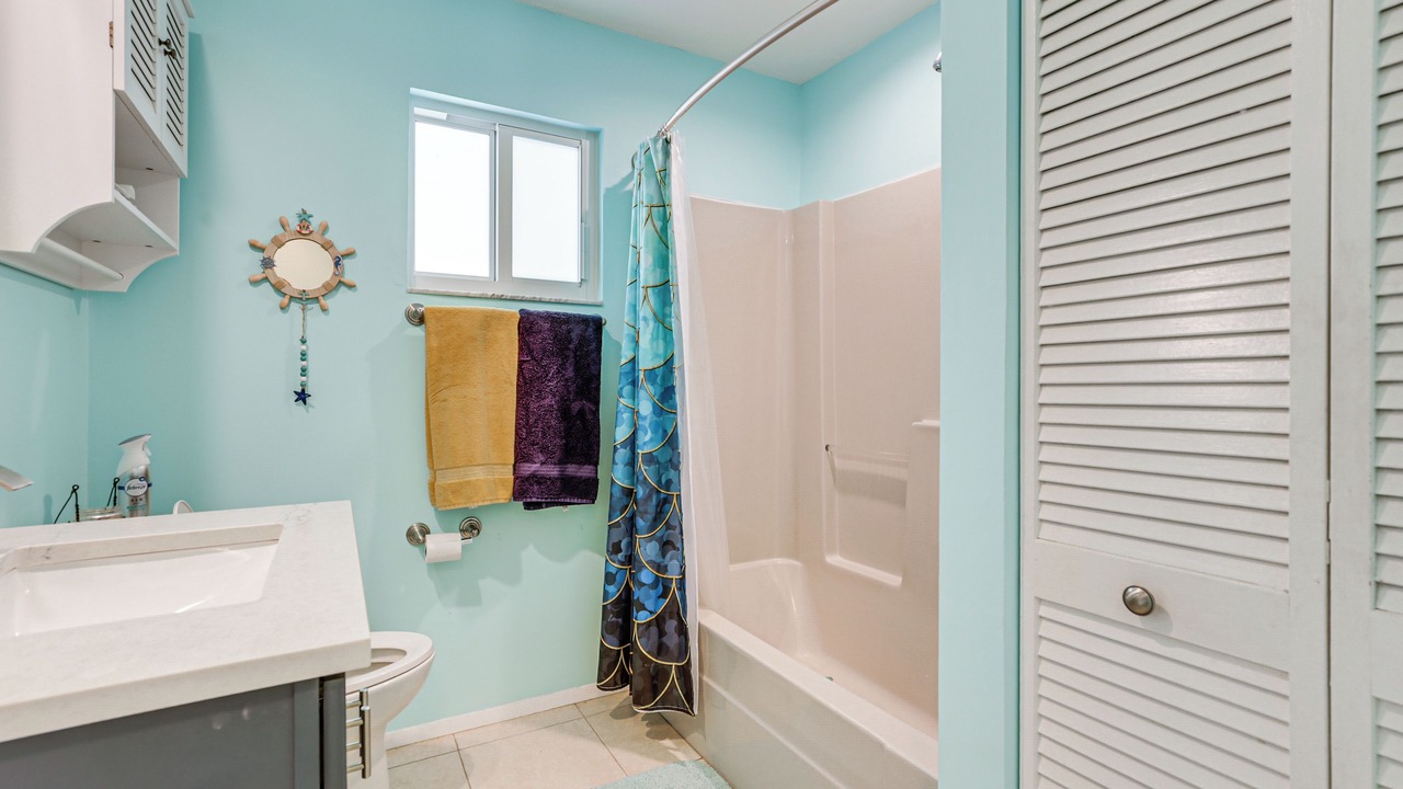 Photo of Bathroom in Cutthroat Harbor Estates