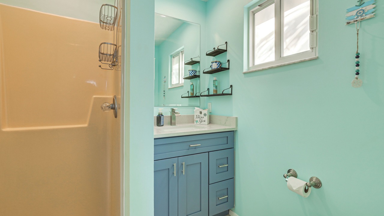 Photo of Bathroom in Cutthroat Harbor Estates