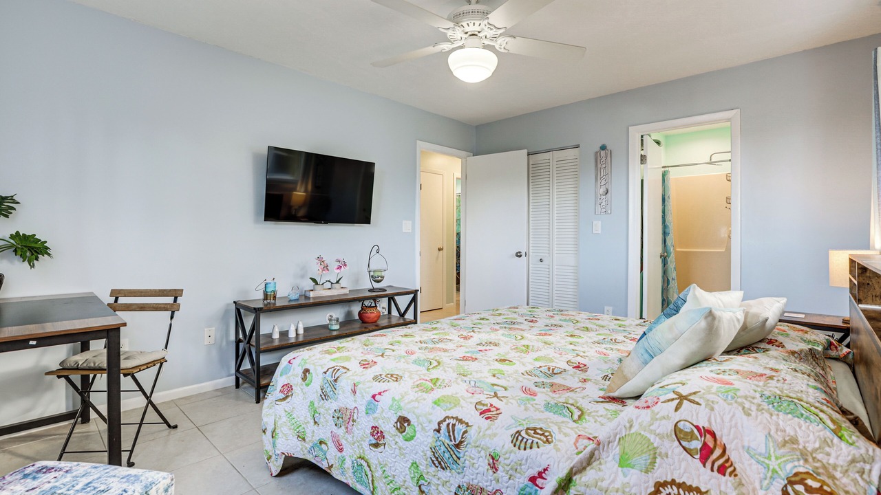 Photo of Bedroom in Cutthroat Harbor Estates