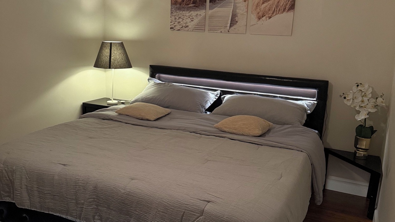 Photo of Bedroom in Elysian Heights