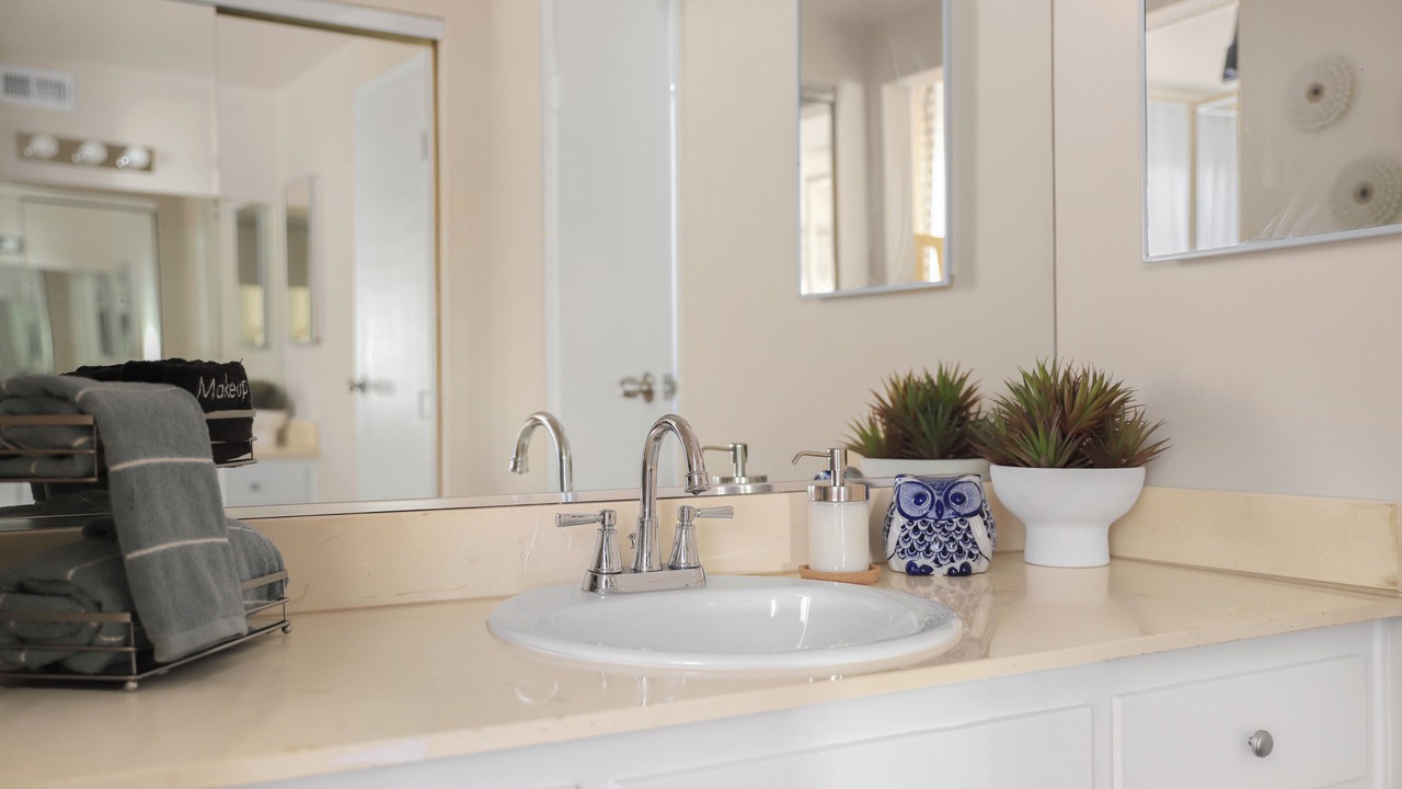 Photo of Bathroom in Charter Oak