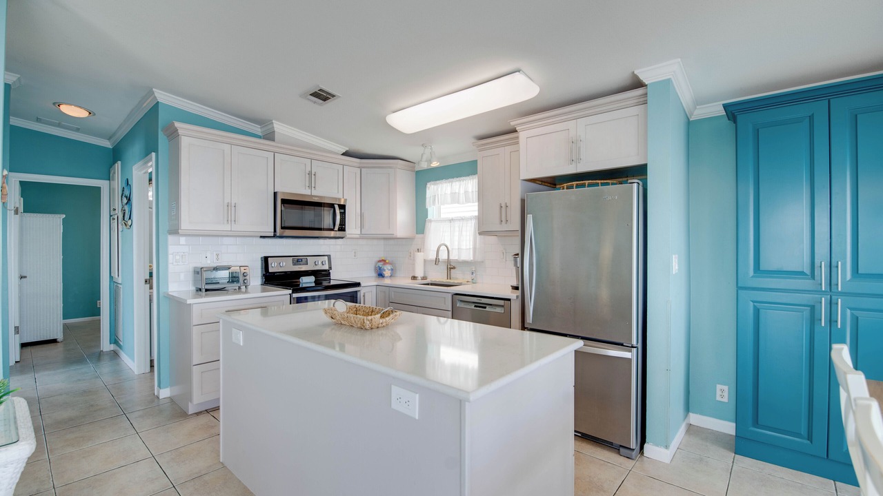 Photo of Kitchen in Cudjoe Key