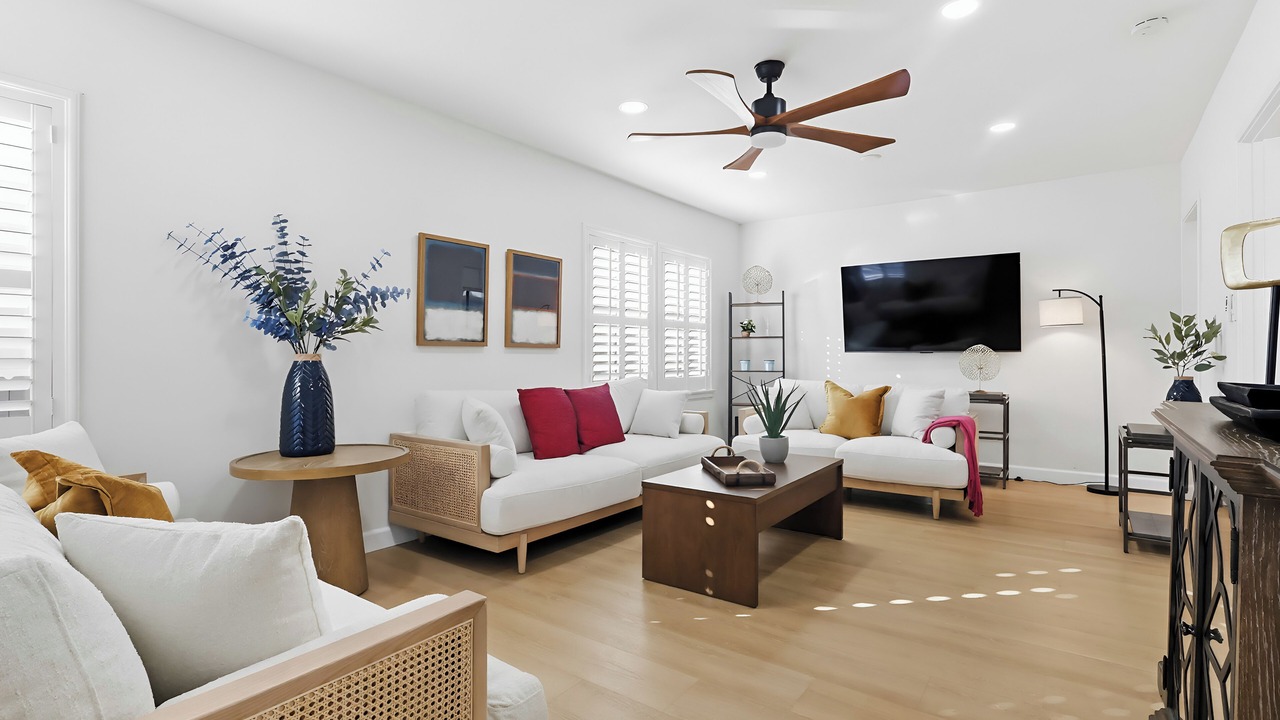 Photo of Livingroom in North Redondo