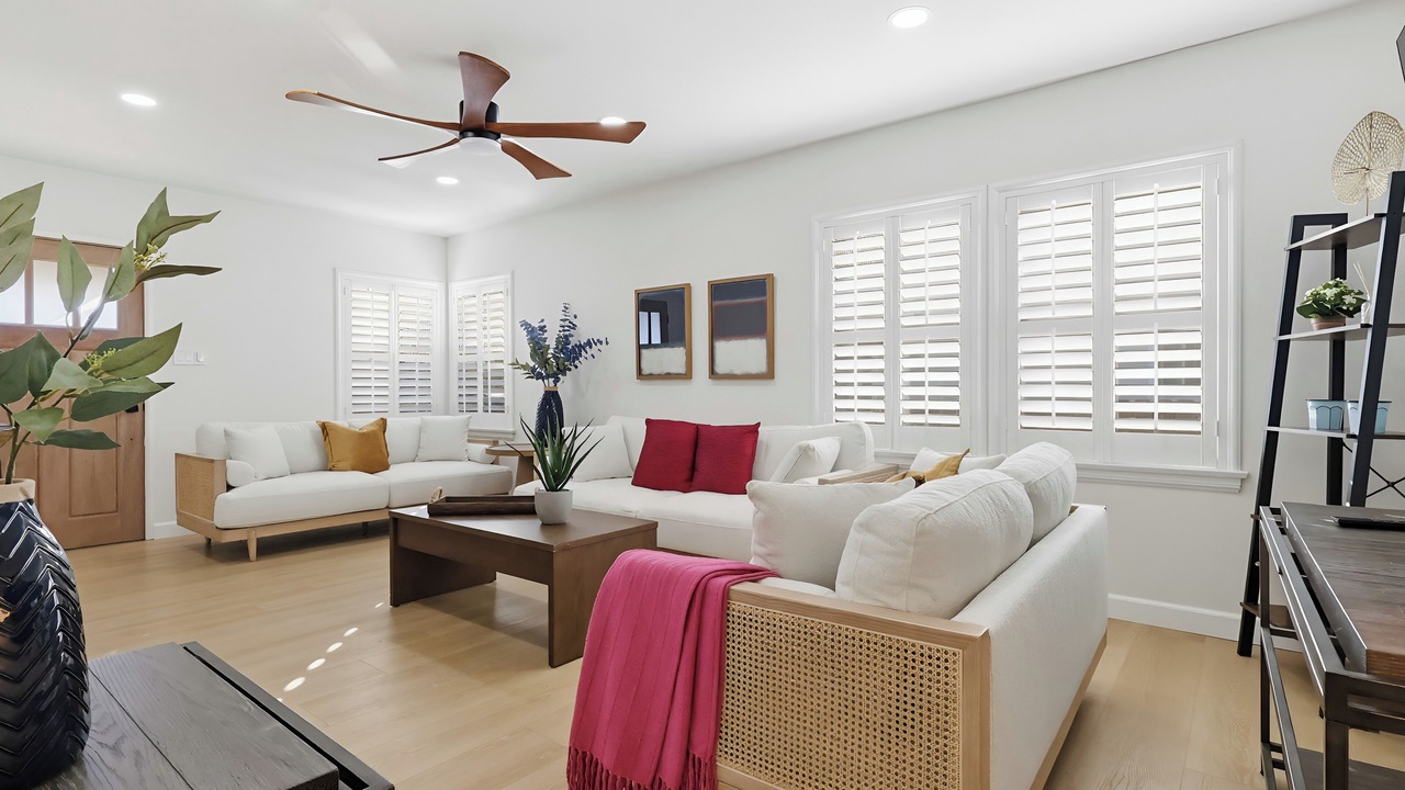 Photo of Livingroom in North Redondo