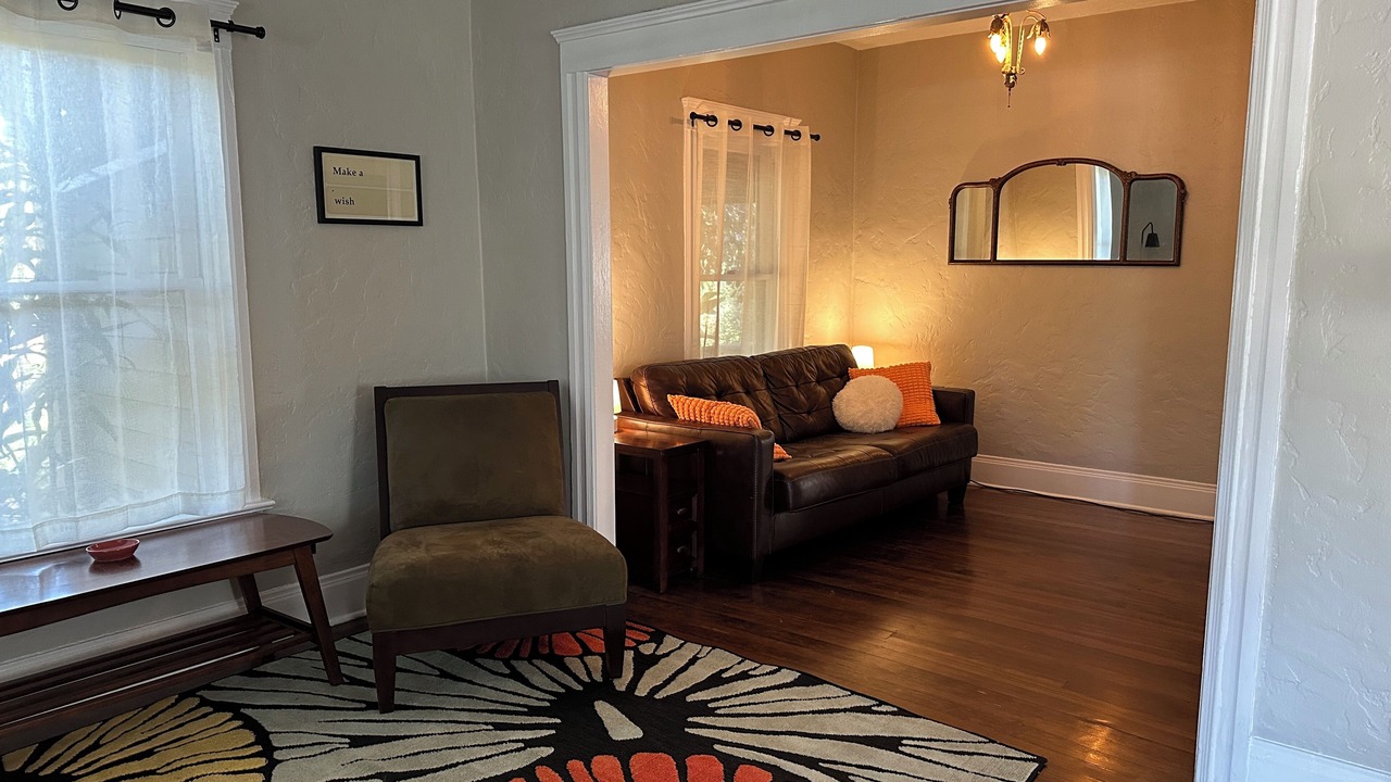 Photo of Livingroom in East Hollywood