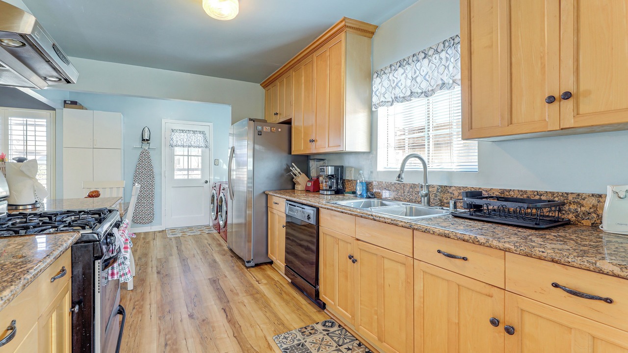 Photo of Kitchen in Compton
