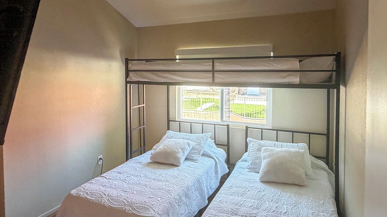 Photo of Bedroom in Rancho Cucamonga