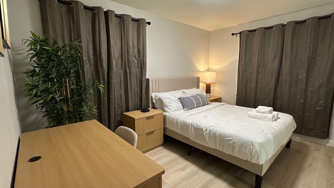 Photo of Bedroom in East Whittier