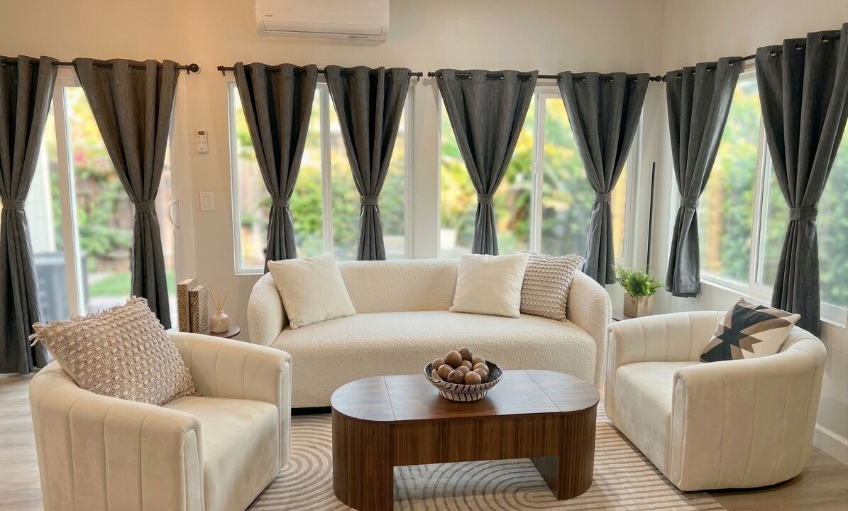 Photo of Livingroom in East Whittier