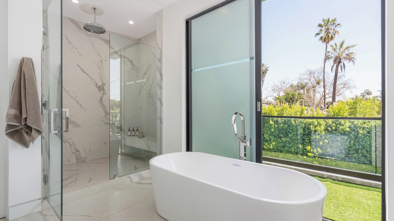 Photo of Bathroom in Beverly Hills