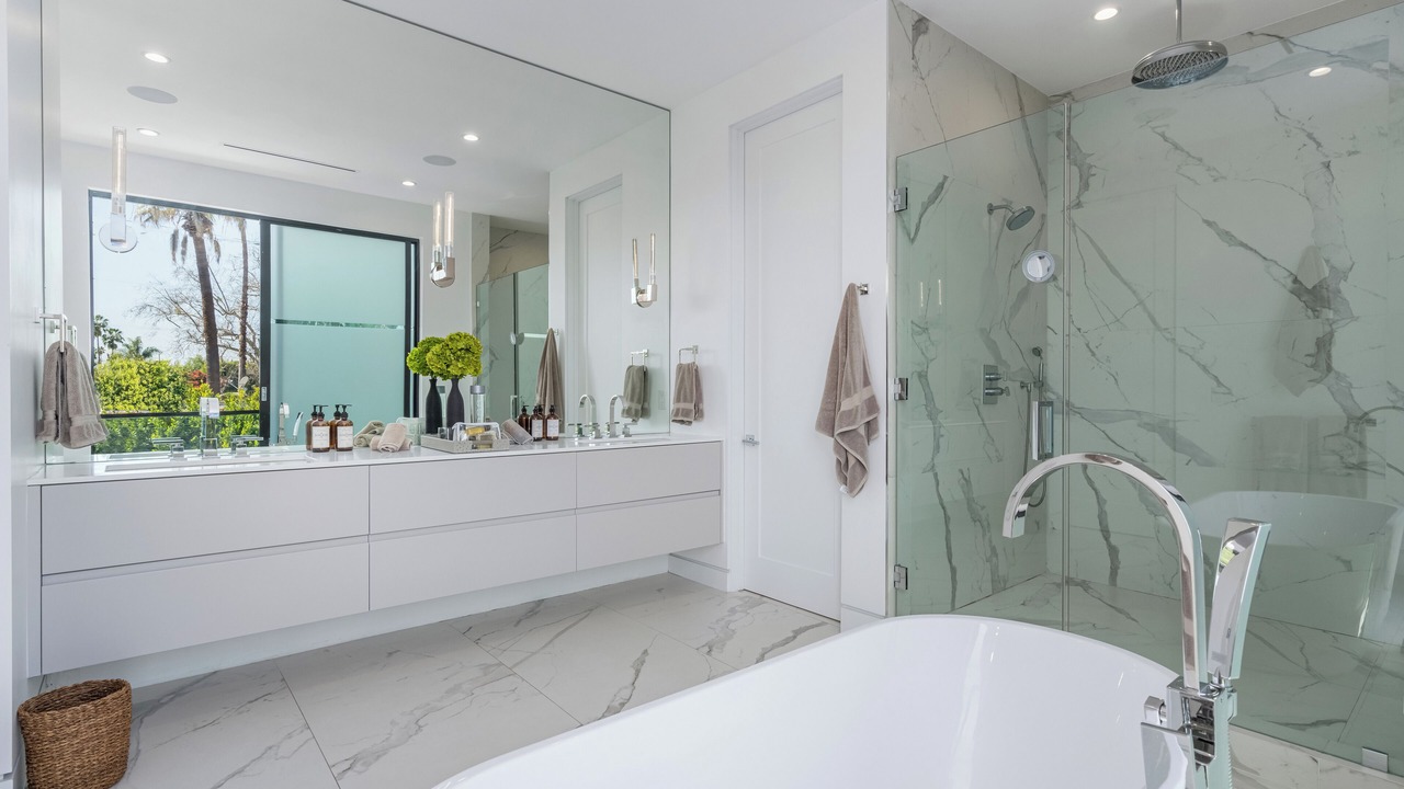 Photo of Bathroom in Beverly Hills