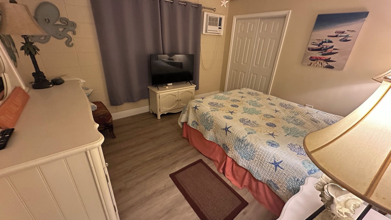 Photo of Bedroom in Key Colony Beach