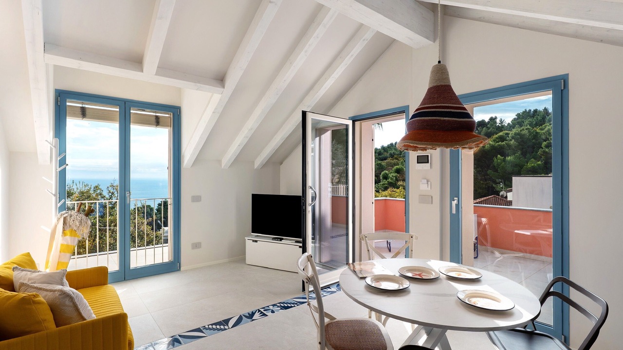 Photo of Livingroom in Andora