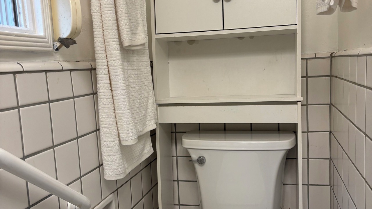 Photo of Bathroom in Inglewood